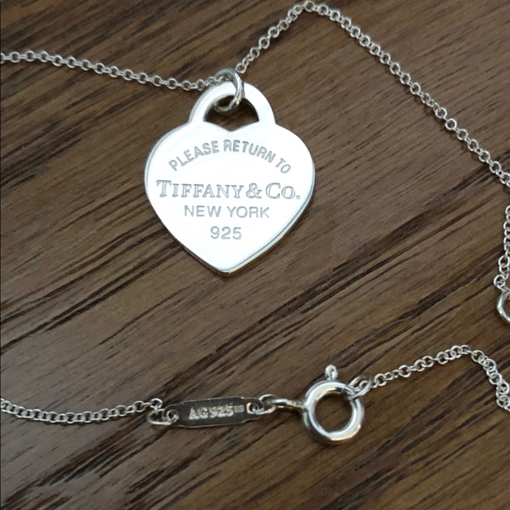 Tiffany & Co RTT Small Heart Pendant AND Chain